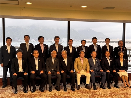 知事記念撮影.JPG