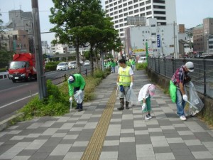 回収活動の様子