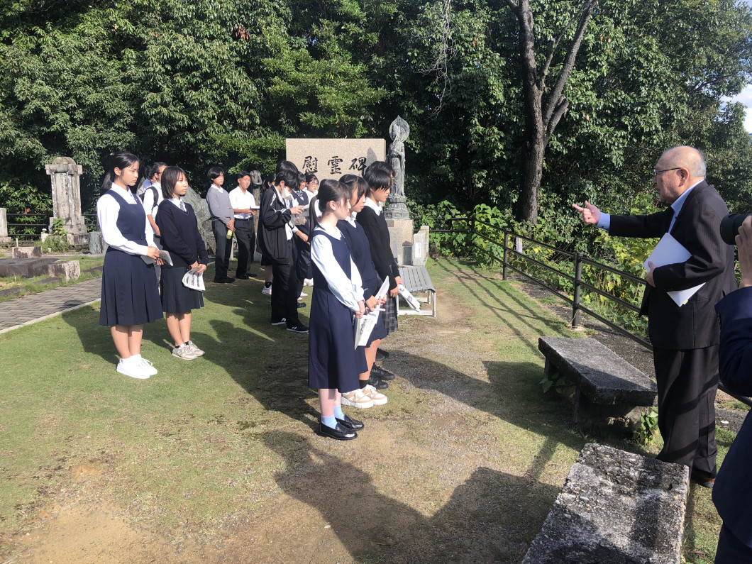 比治山公園旧帝国陸軍墓地