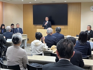 知事の様子_R